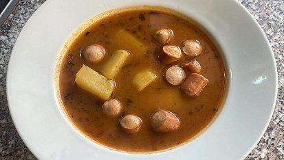 Frankfurtská jemná polévka