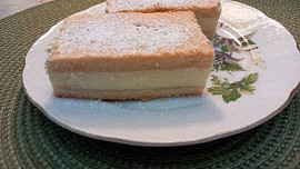 Křehký koláč s tvarohem a citronovou chutí