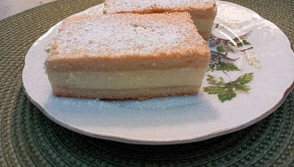 Křehký koláč s tvarohem a citronovou chutí