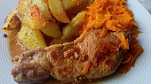 Vepřová pečeně plněná bylinkami