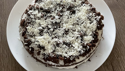 Red velvet dort