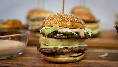Domácí hamburger vepřový