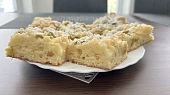 Kynutý koláč s rebarborou, jahodovou a jablečnou marmeládou, drobenka, Výborný koláč👌👌👌👌