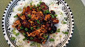 Sečuánské kuřecí nudličky s rýží