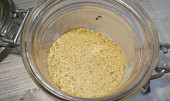 Cuketová mouka (sušená cuketa)