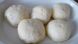 Kynuté knedlíky - ovocné