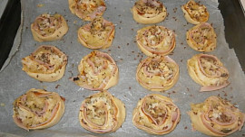 Šneky naslano nejen s cuketou