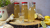 Domácí zázvorový sirup