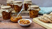 Zavařené, velmi chutné cukety