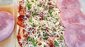 Rolovaná spletená pizza