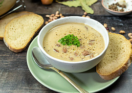 Výborná fazolová polévka