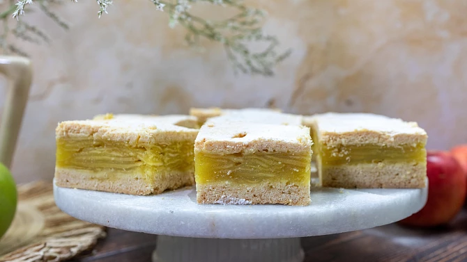 Křehký jablkový řez