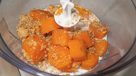 Pomazánka z cizrny a mrkve