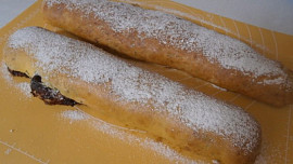 Závin z cuketového těsta