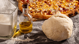 Těsto na pizzu