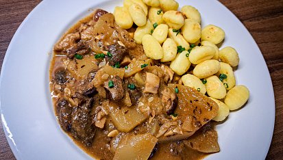 Patizonové plátky na houbách s gnocchi