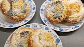 Koláčky s tvarohem a meruňkami