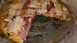 Pizza z cukety bez mouky