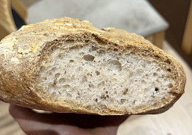Bezlepkovy chléb který chutná jako klasický