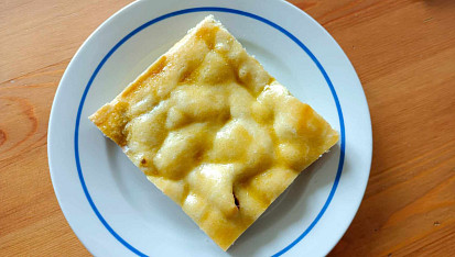 Jablkový koláč z křehkého těsta "Pellico", Pellico