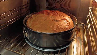 Domácí chléb ze žitné a hladké pšeničné mouky