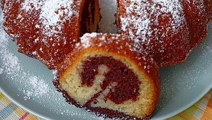 Hrnková bábovka s ořechy