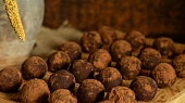 Jednoduché nepečené Tiramisu kuličky/Tiramisu Truffles