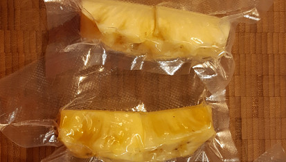 Ananas ve vlastní šťávě