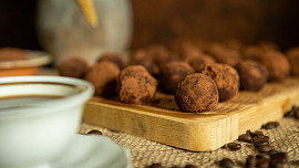 Jednoduché nepečené Tiramisu kuličky/Tiramisu Truffles