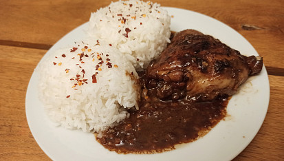 Kuřecí jemné adobo