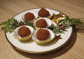 Marcipánové brambory (Marzipan Kartoffeln)