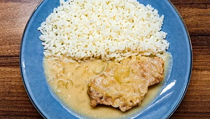Vepřová kotleta ve smetanovo hořčičné omáčce