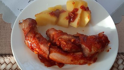 Vinná klobása na pivě