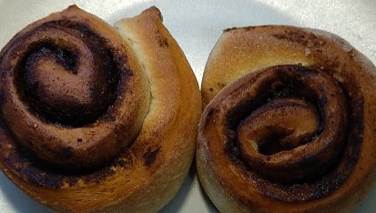 Skořicové šneky s rozinkami