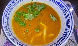 Thajská dýňová polévka