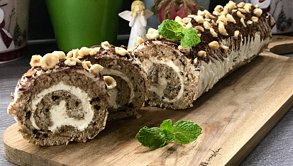 Kávová roláda s náplní à la cannoli
