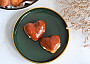 Koblihy "srdce" s karamelovou krustou