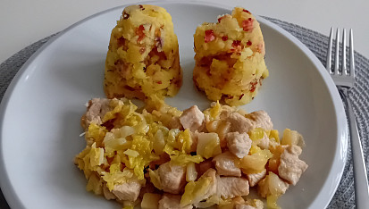 Krůtí kousky s dvojím celerem a kadeřavou kapustou