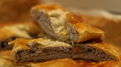 Listový závin s ovocným tvarohem (přidán borůvkový pudink)