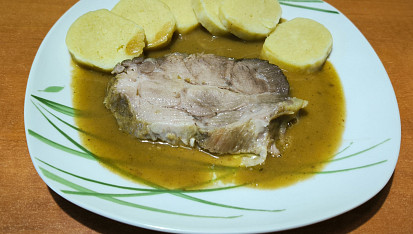 Krkovička pečená po staročesku