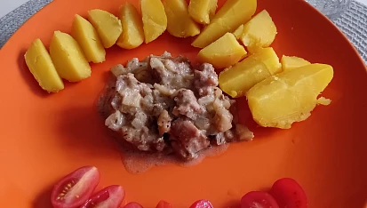 Vepřové kostky s petrželovou omáčkou