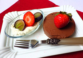 Čokoládový dezert ze dvou surovin