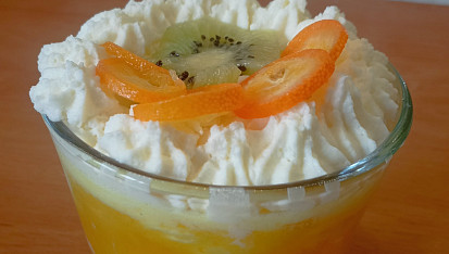Pohárek s mangovo - kumqatovým želé a citrónovým mascarpone krémem, Pohárek s mango- kumqatovým želé a citronovým krémem