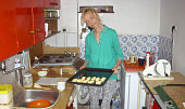 Houstičky s kmínem, K pečení mnou připravené domácí housky-ze dne 6.dubna 2024-u mě doma v kuchyni.Foto zasílá :Jana Kučabová,e-mail:jana1532@seznam.cz