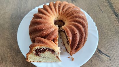 Bábovka ze šesti vajec, Upečená bábovka ze 4 vajec (menší porce)