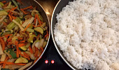 Smažená rýže se zeleninou bez masa