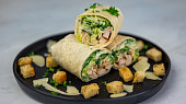 Caesar salát wrap