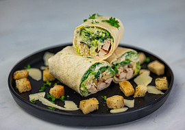 Caesar salát wrap