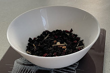 15 gramov sypaného ovocného čaju