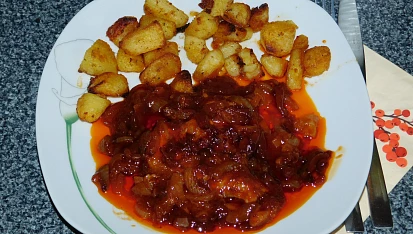 Delikatesní vepřové plátky se zálivkou